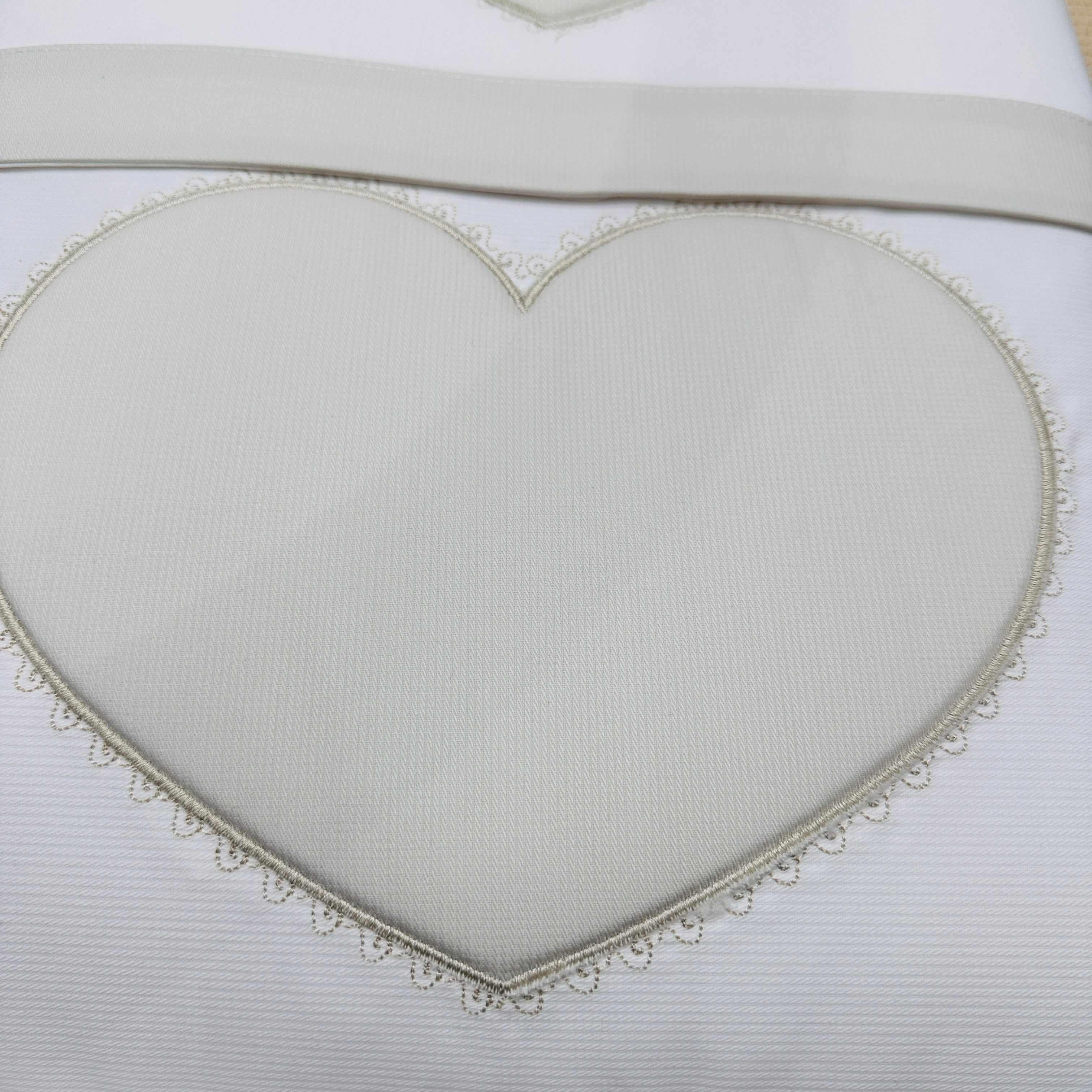 Set completo carrozzina cuore tortora