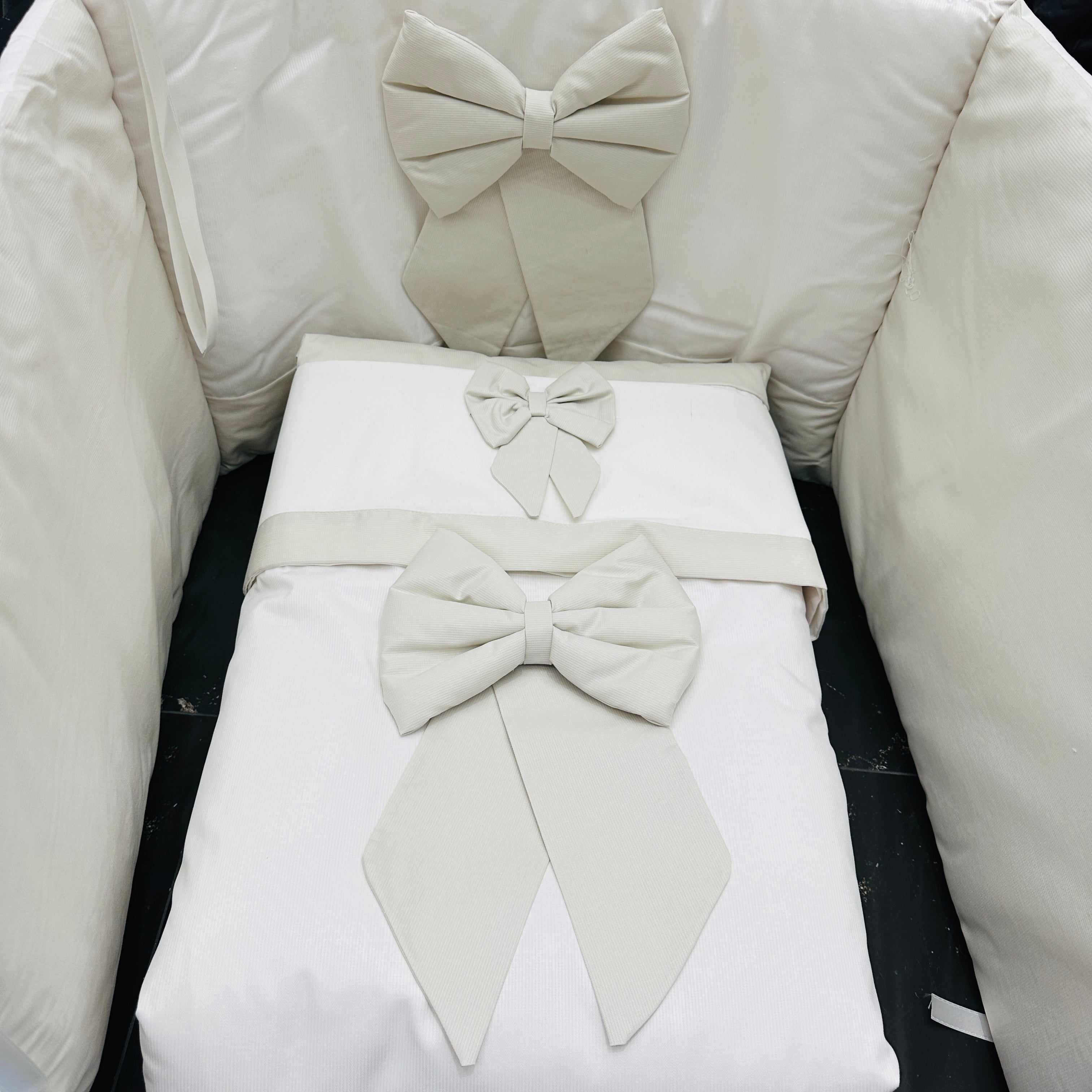 Set Completo culla  fiocco Tortora