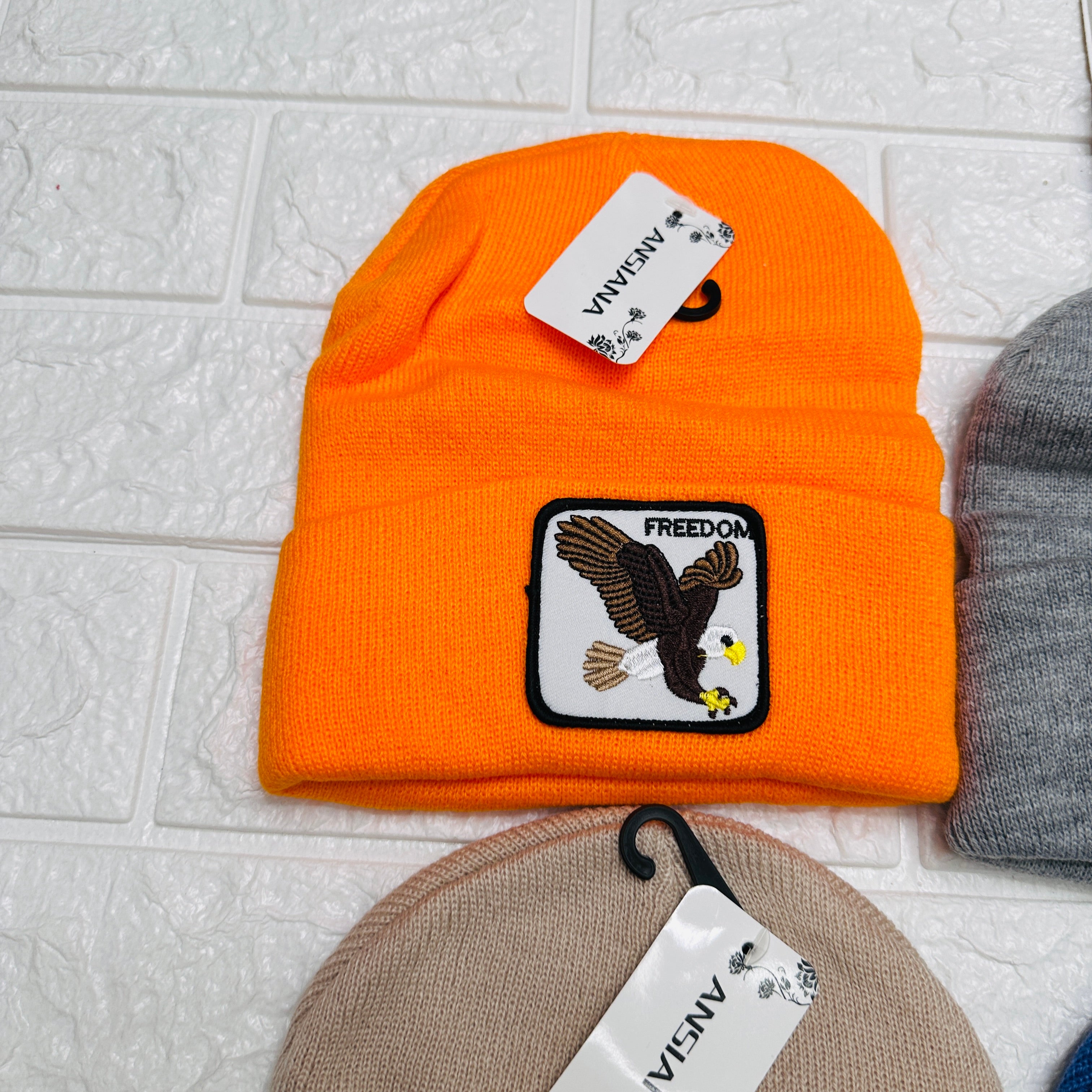 Cappello con Acquila