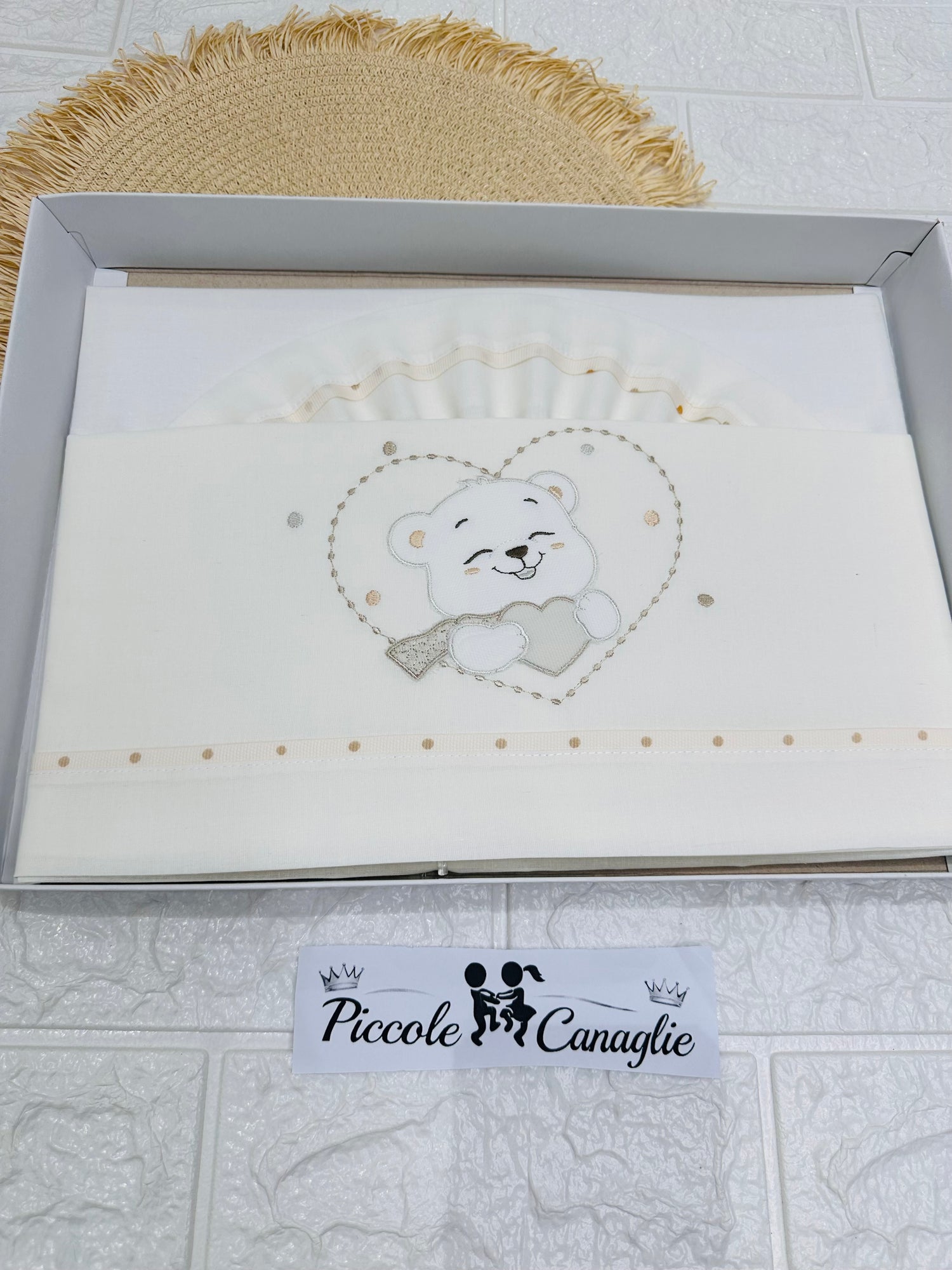 Set Lenzuola Carrozzina Cotone Orsetto Felice Nel Cuoricino  Beige Lc015181