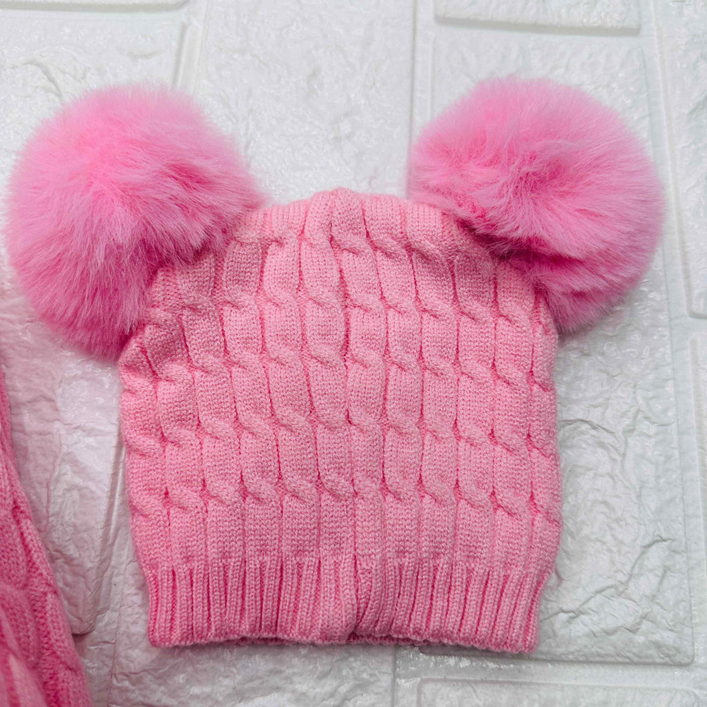 Cappello +scialle Rosa