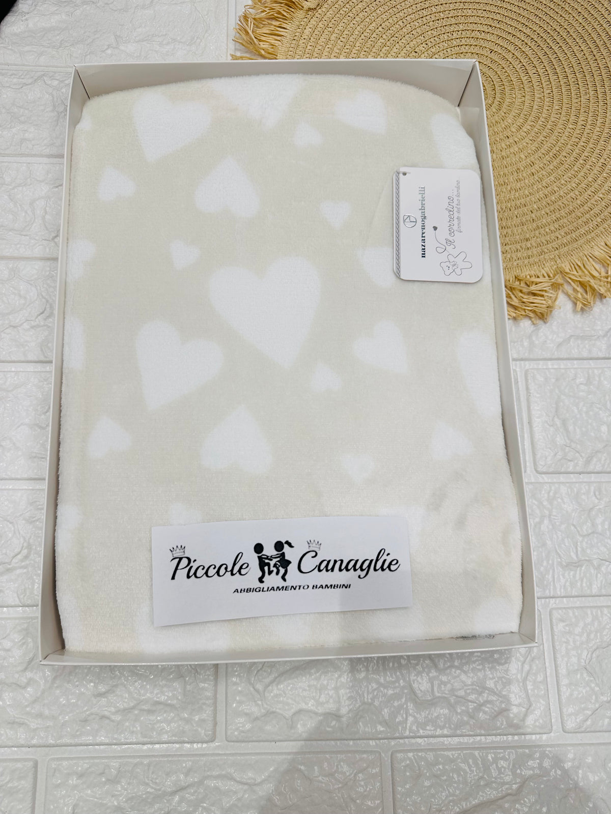 Copertina In Pile Tema Cuoricini Dim 75x100cm Ng442 Panna