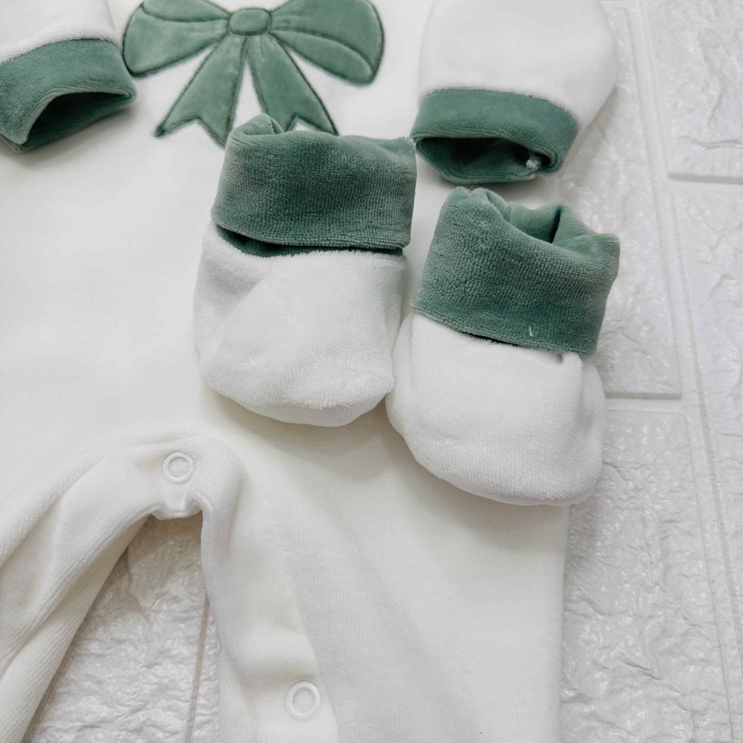 Set nascita ciniglia fiocco verde