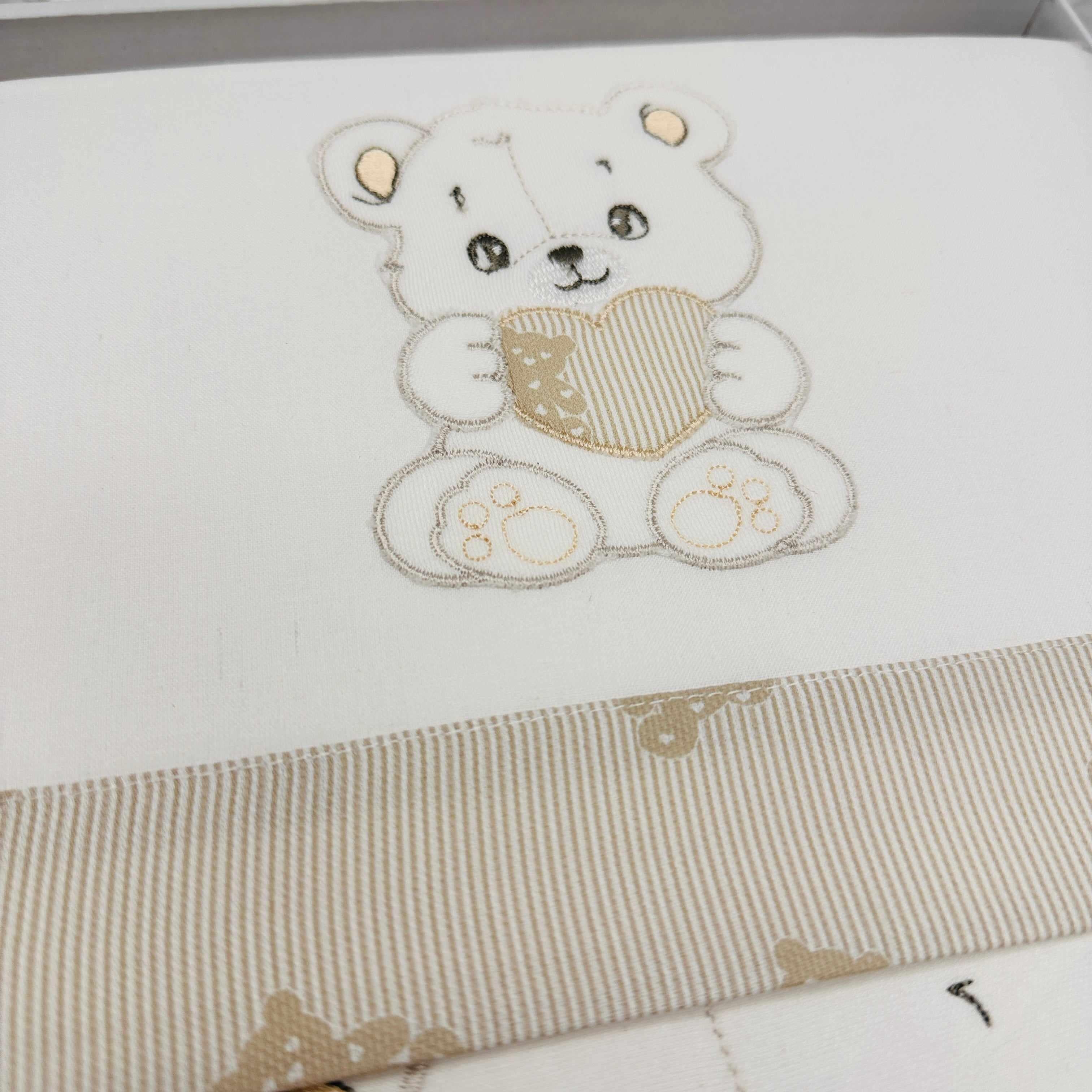 Set completo carrozzina orso cuore panna