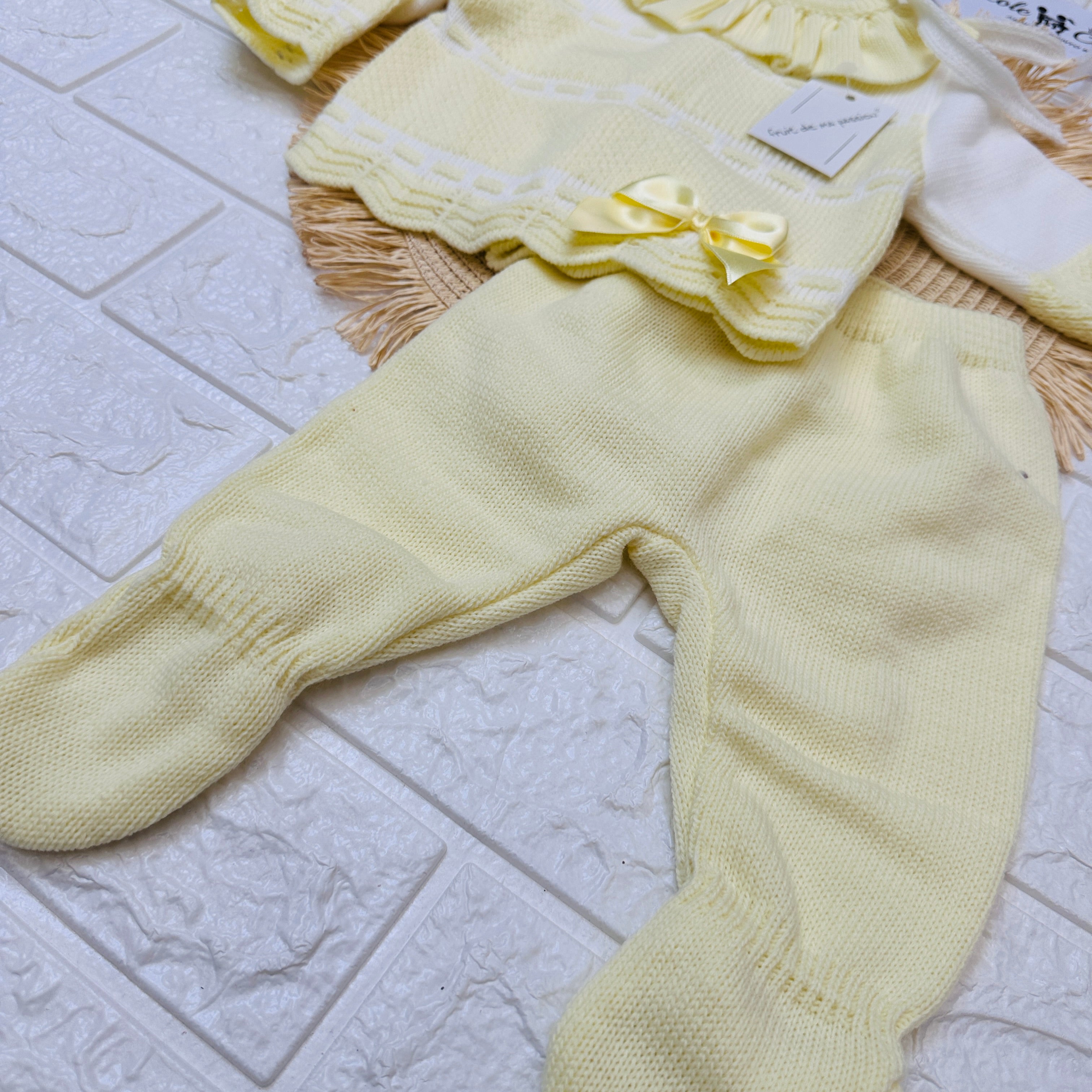 Completo 0-3 mesi giallo 2217
