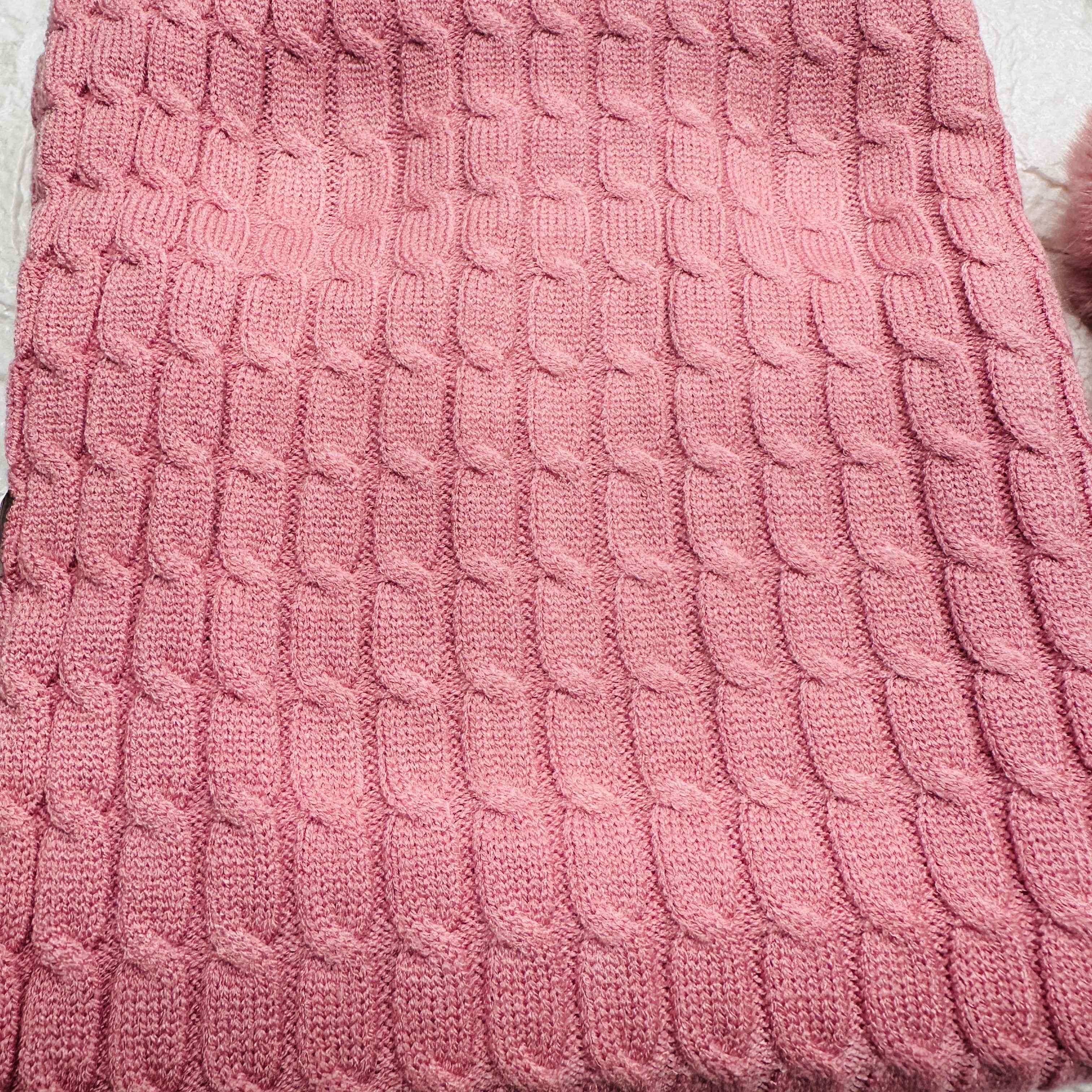 Cappello + scialle rosa antico