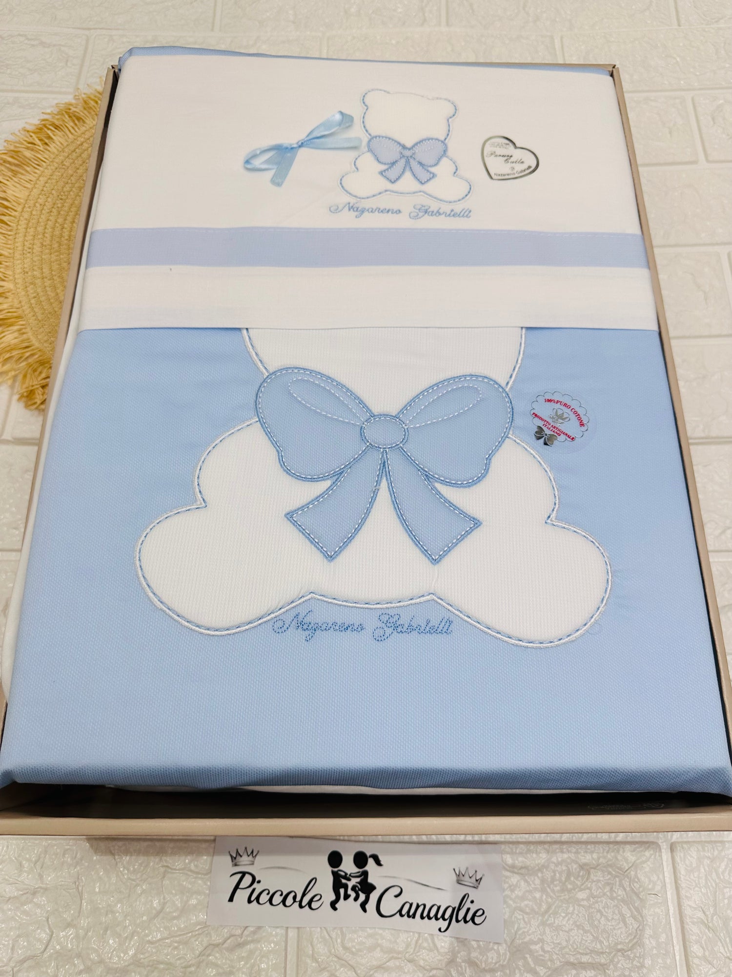 Set Completo Per Next To Me Orso Fiocco Dis30 Ng30021 Celeste