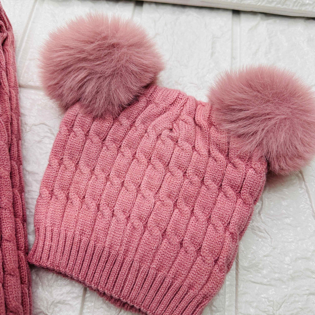 Cappello + scialle rosa antico