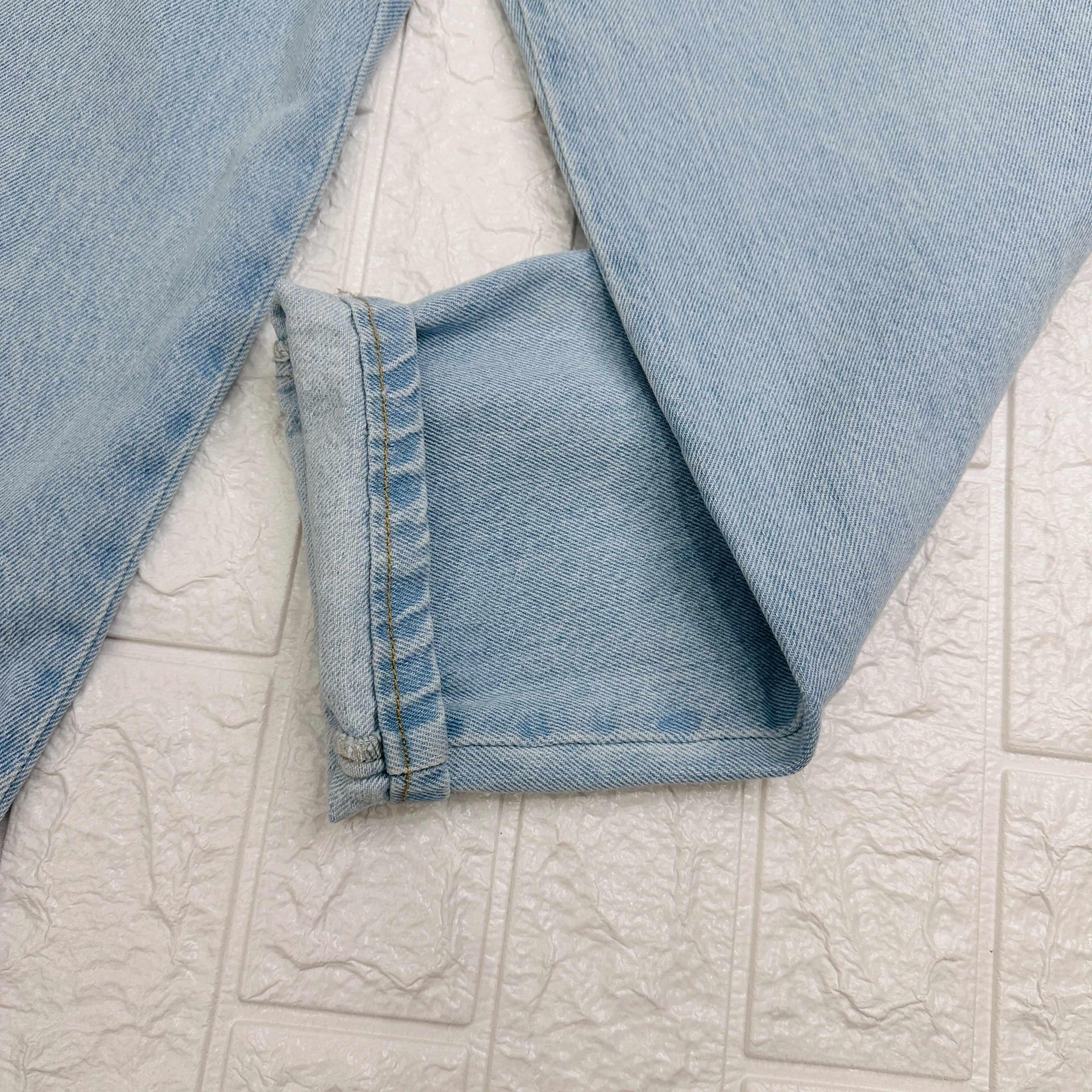 Jeans Mod Zar@ Chiaro