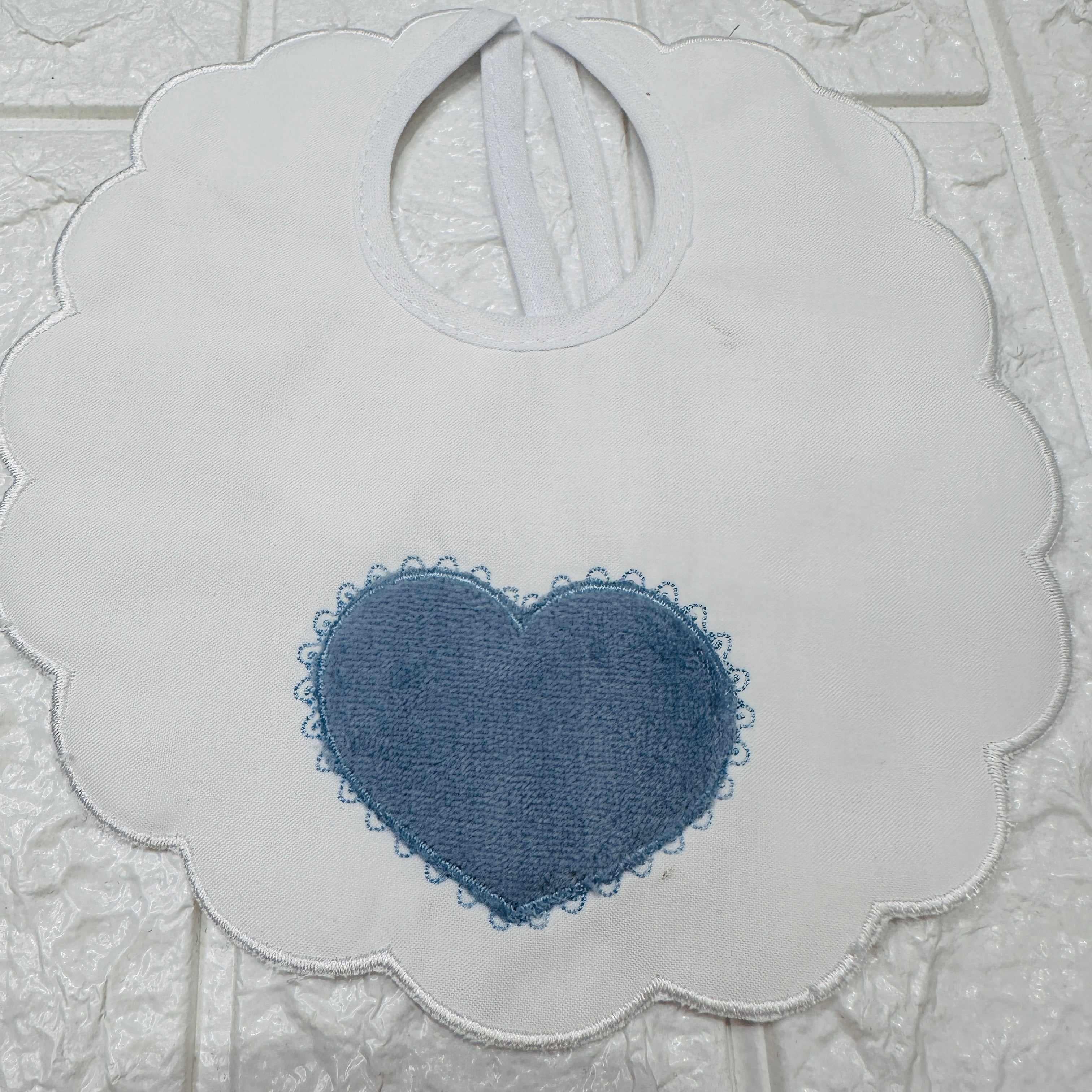 Bavetta cuore carta da zucchero BV003139