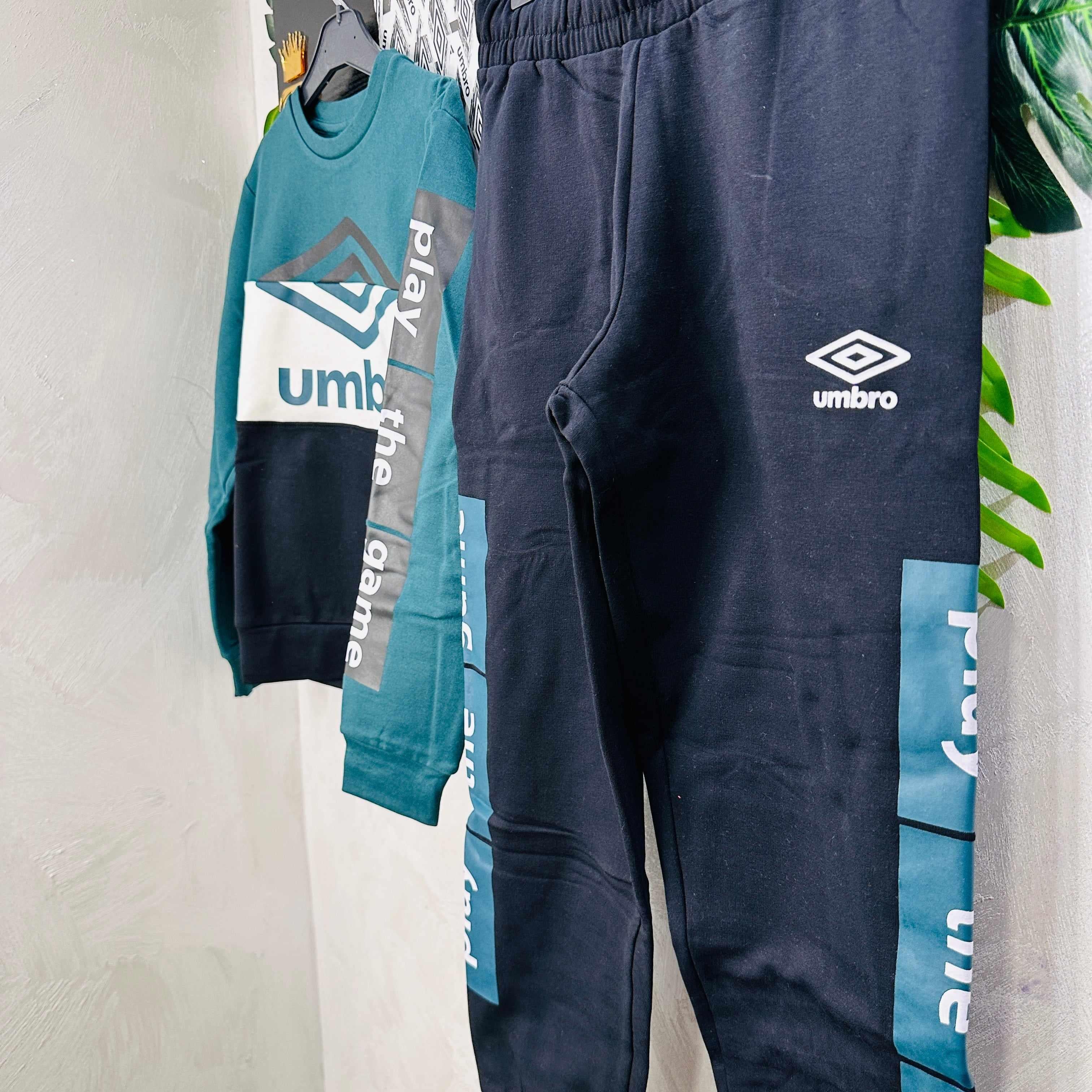 Tuta umbro Forest