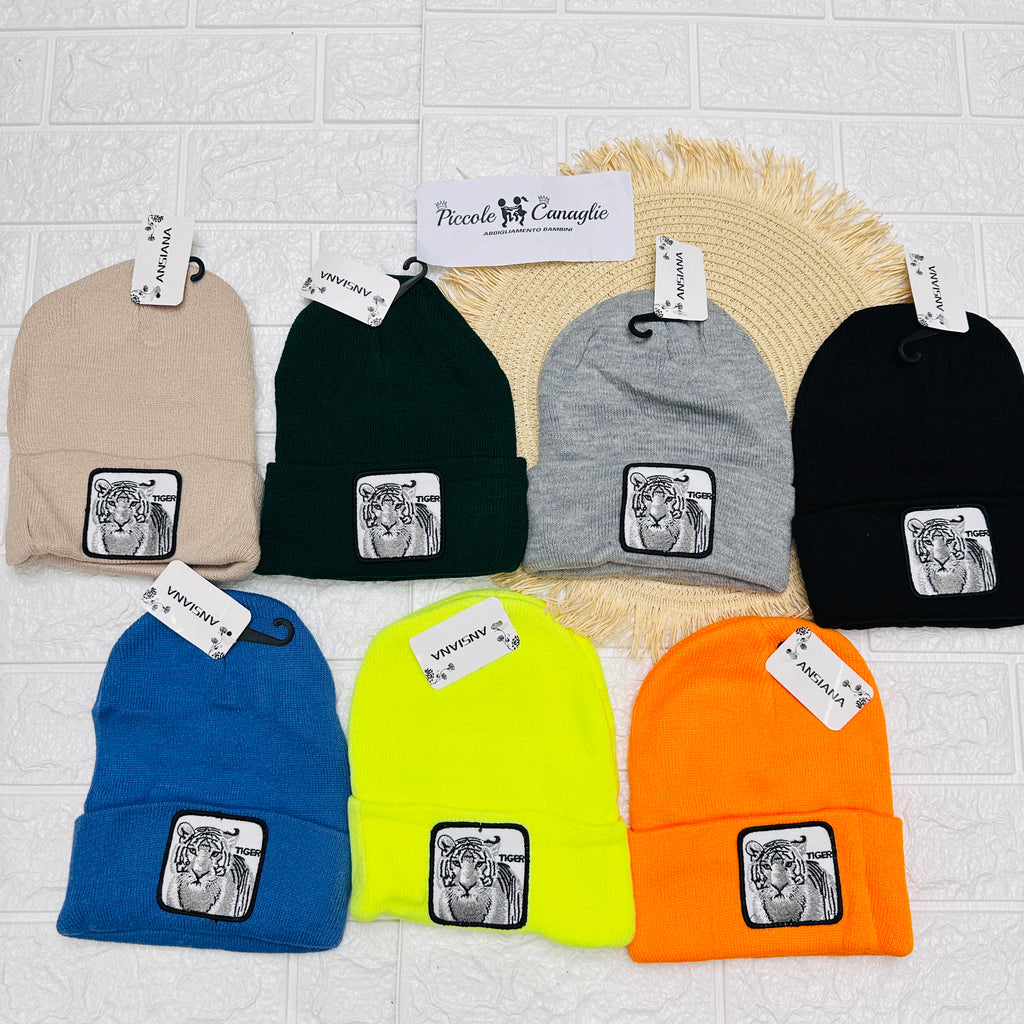 Cappello con tigre