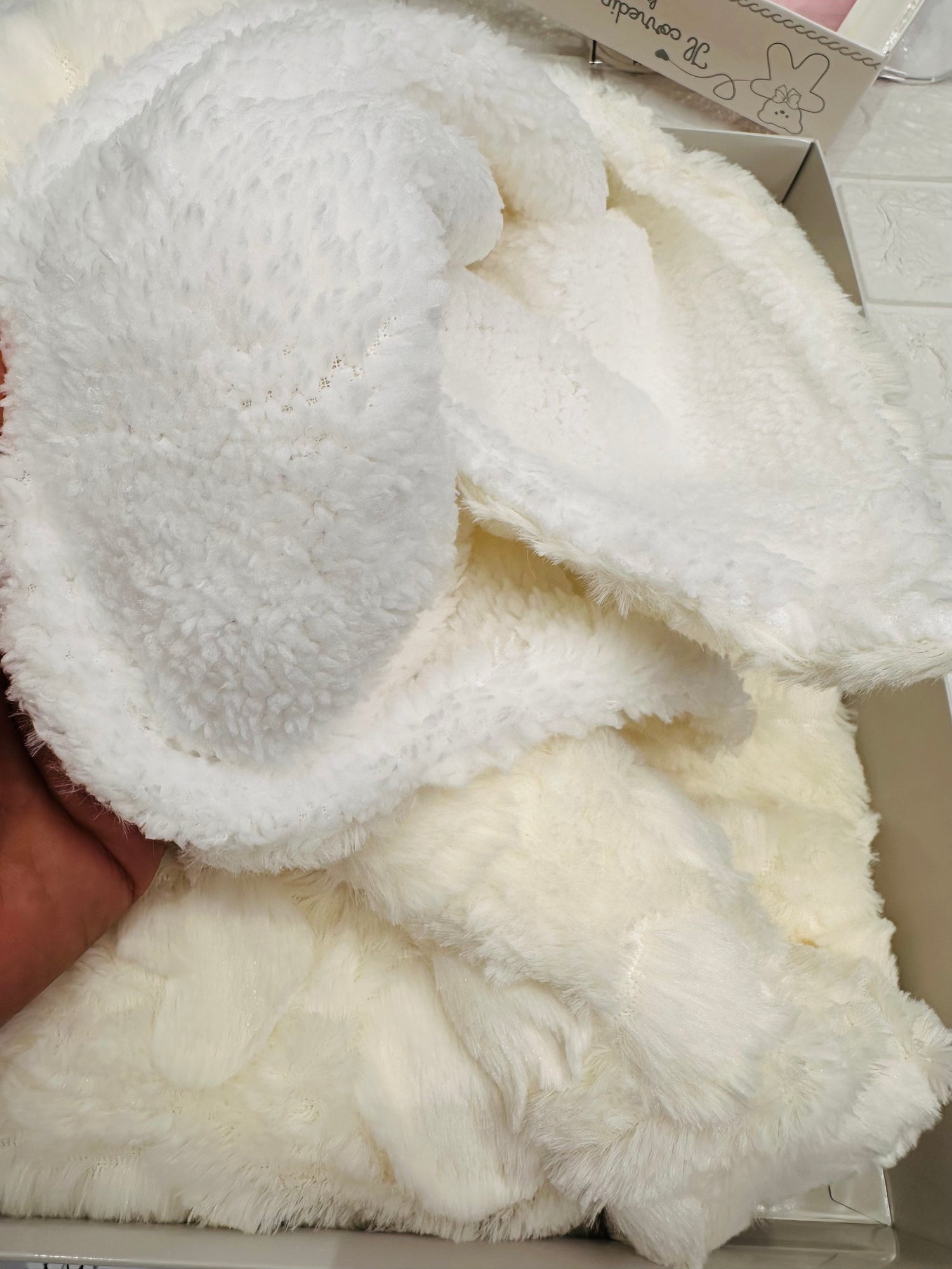 Coperta Carrozzina Pelliccietta Trama Cuoricini Panna Nazareno Gabrielli Ng445