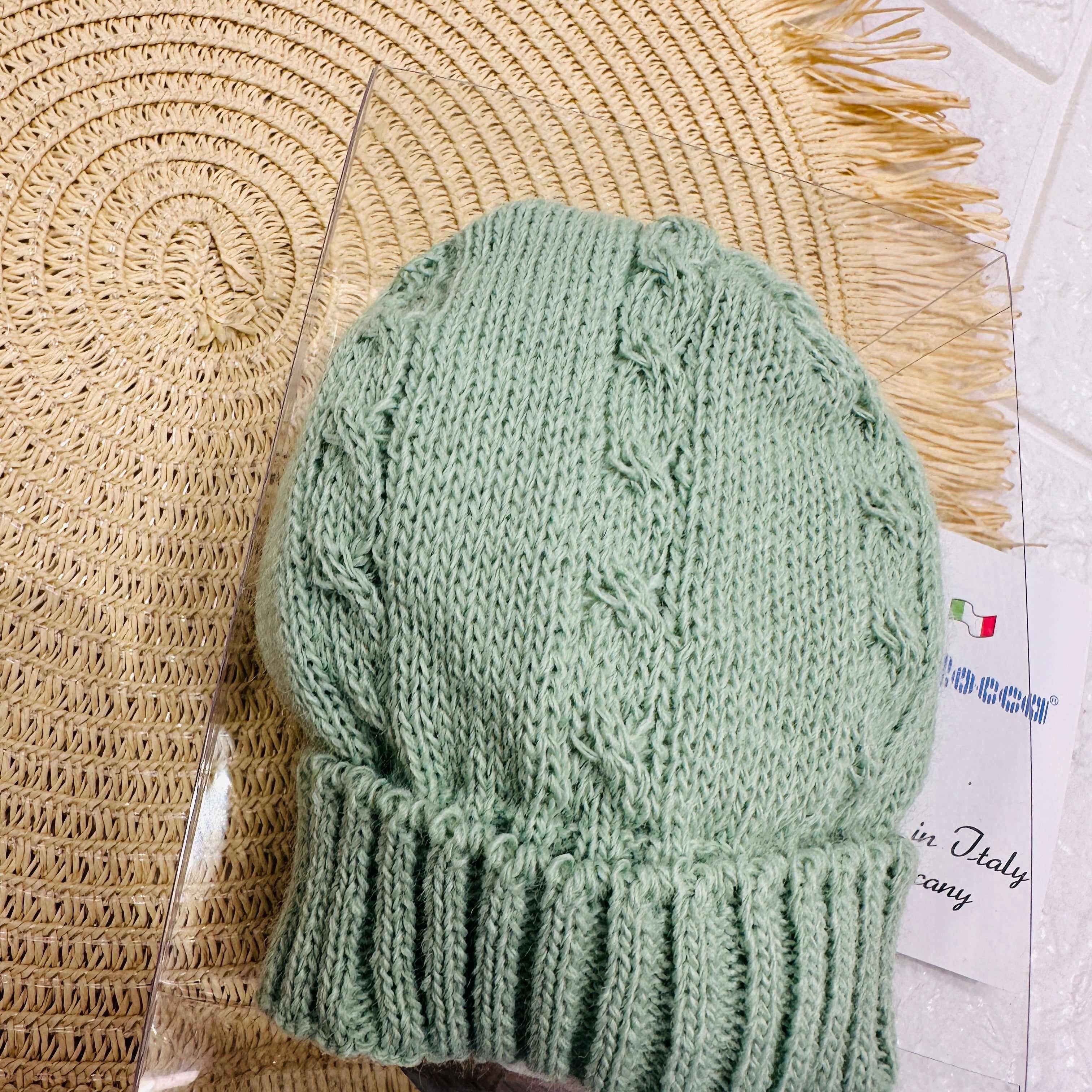 Cappellino lana Verde C206