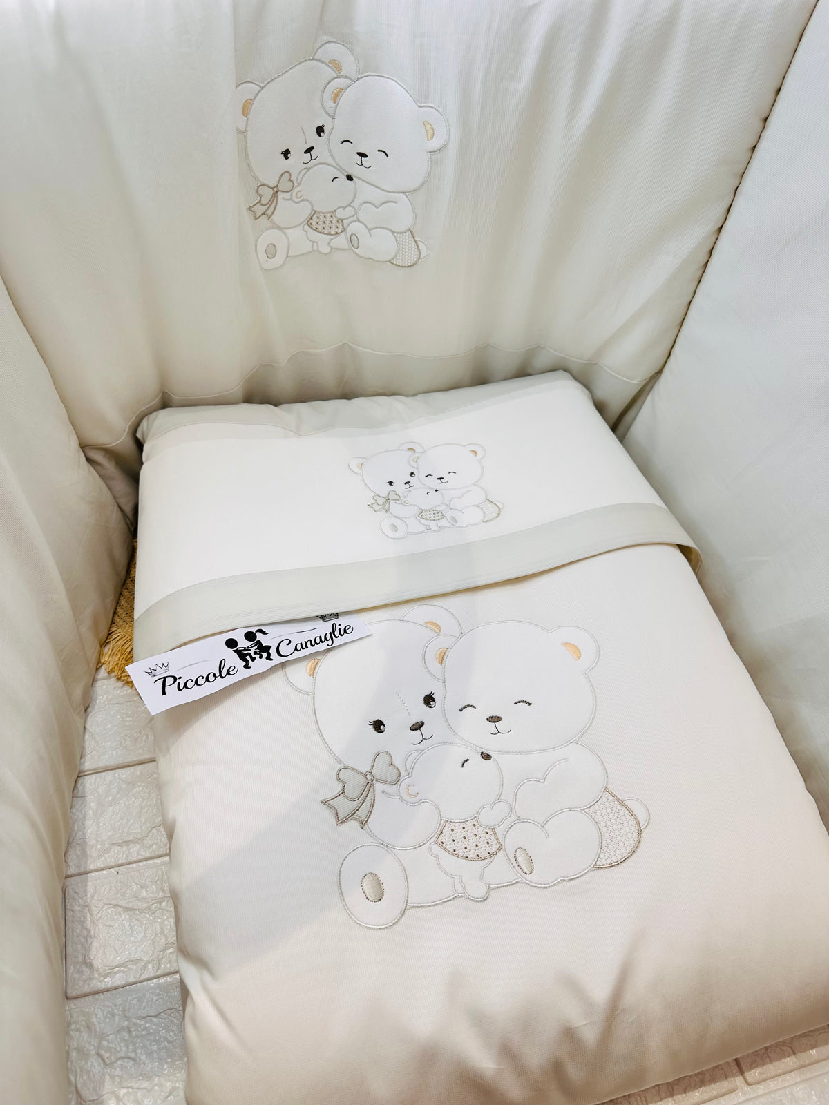 Set Completo Culla Orsi Abbracci Famiglia Tortora