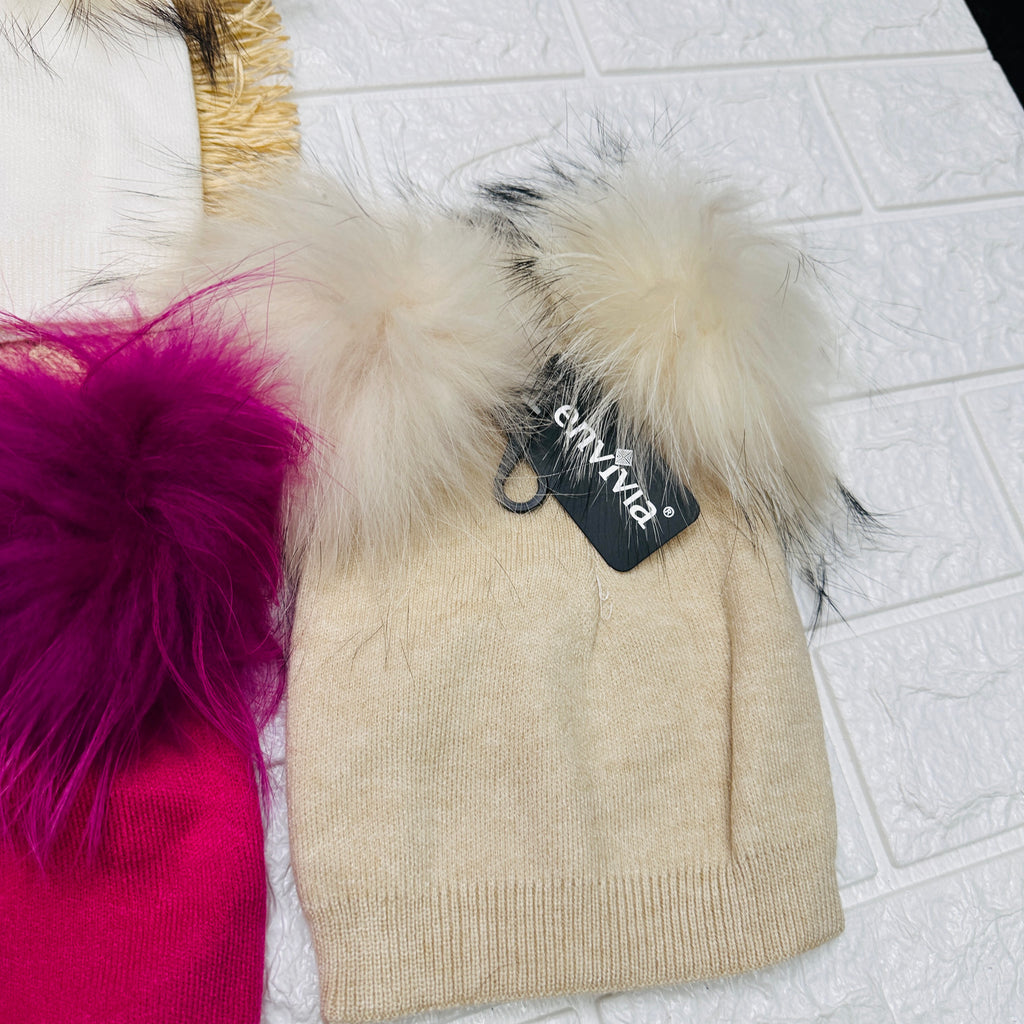 Cappello 2 Pon Pon J08