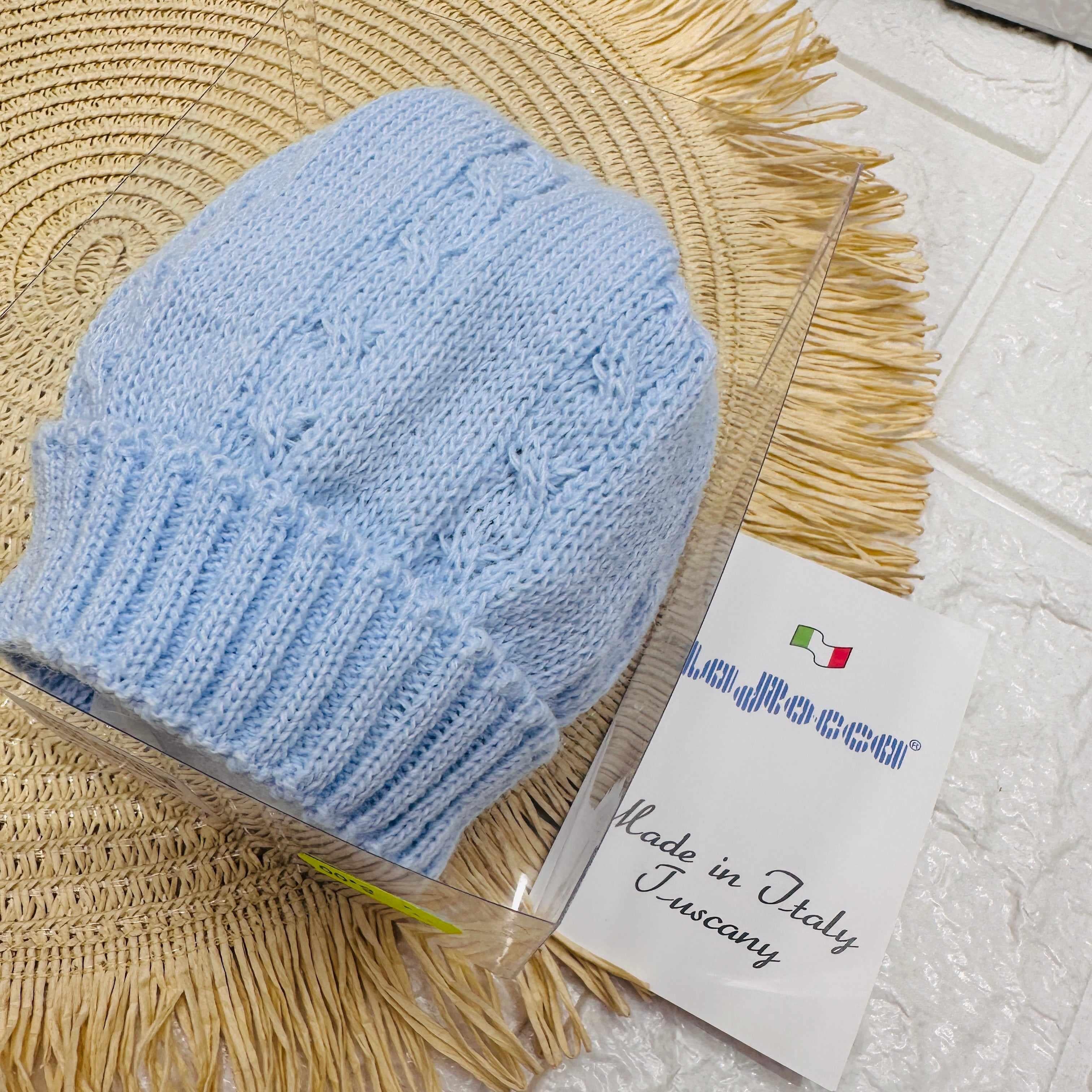 Cappellino celeste C206