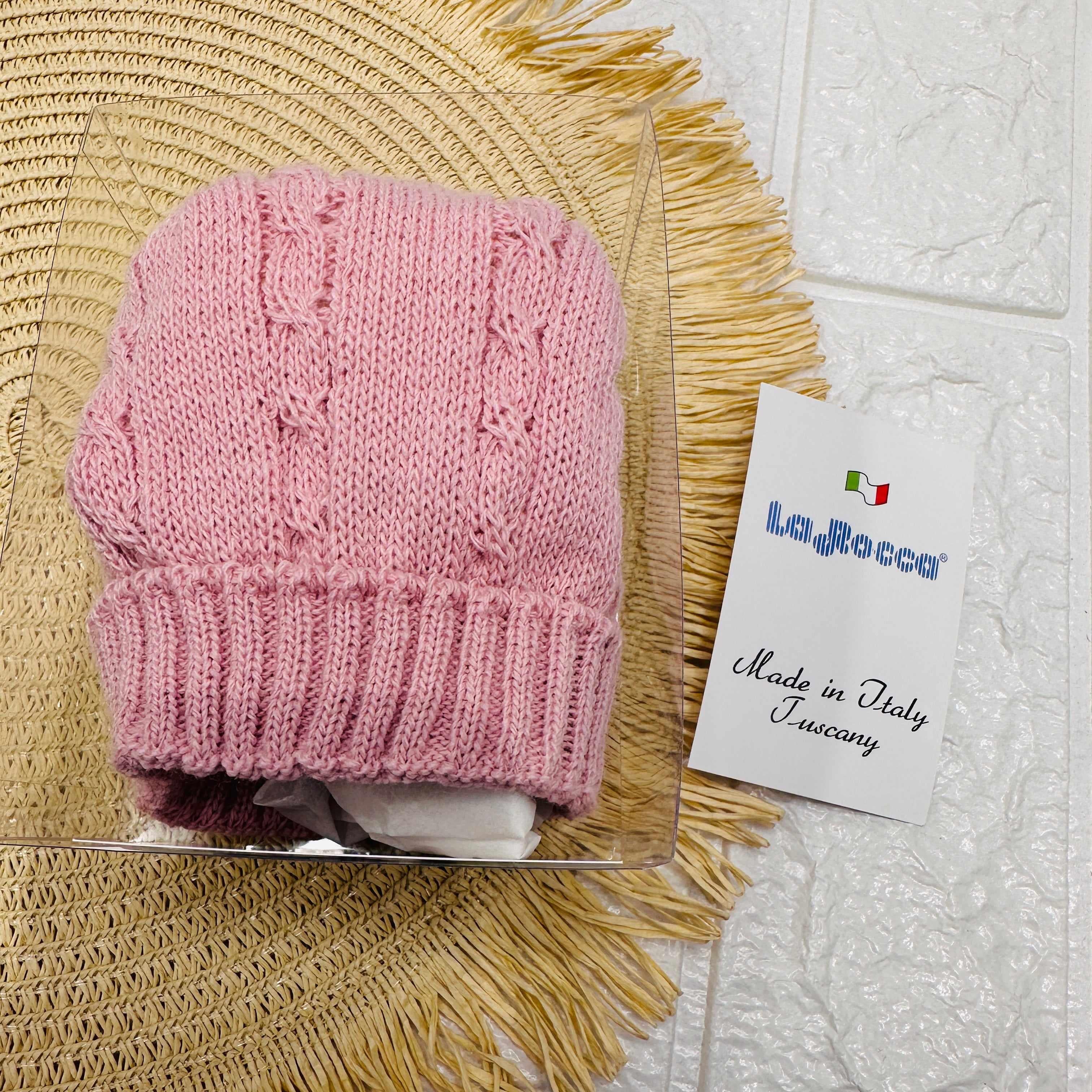 Cappellino rosa antico C206