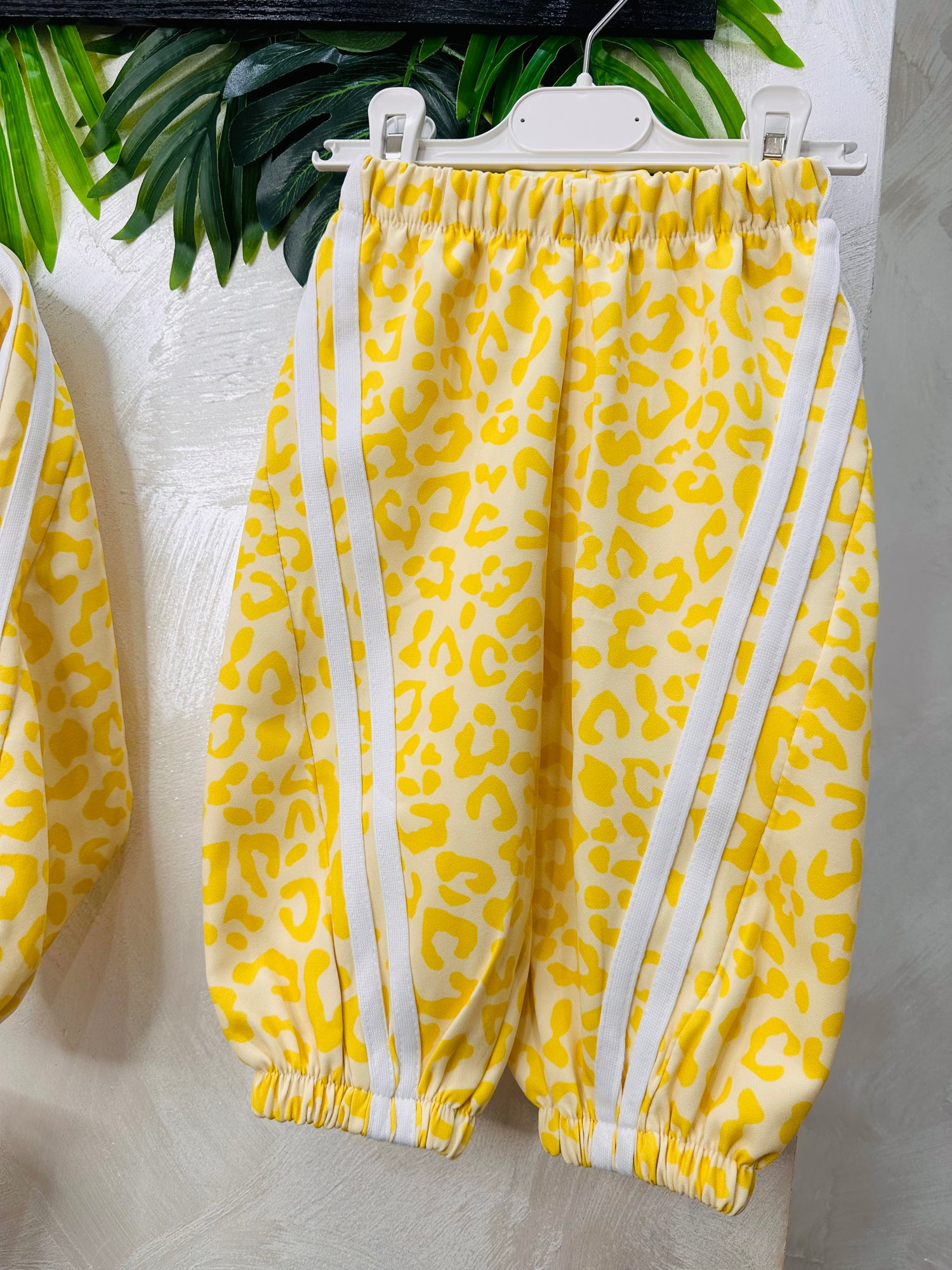 Tuta Maculata Giallina 38550