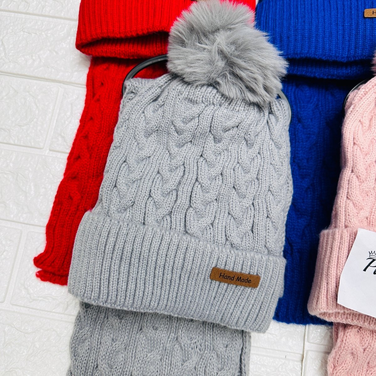 Capello + sciarpa Treccioni - Piccole Canaglie - PC23073