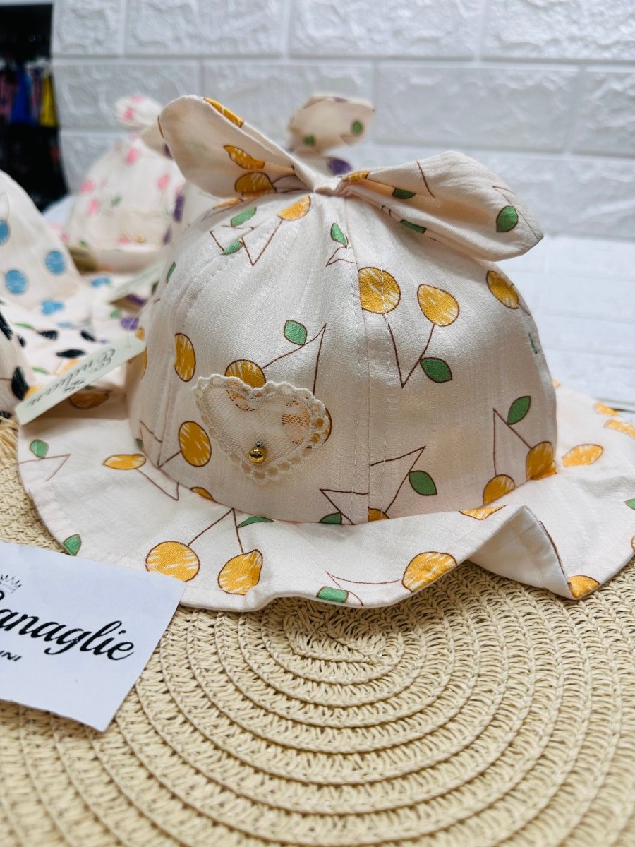 Cappellino Pescatore Ciliegina Taglia Unica 3-6 Mesi A 18 Mesi - Piccole Canaglie - PC29742