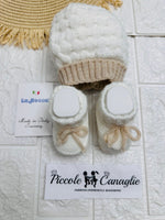 Cappello + Babbucce Taglia 0 - 3 mesi V118 panna e Begie - Piccole Canaglie - PC24075