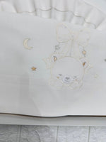 Lenzuola Orso fiocco sopra panna carrozzina L015163 - Piccole Canaglie - PC23282