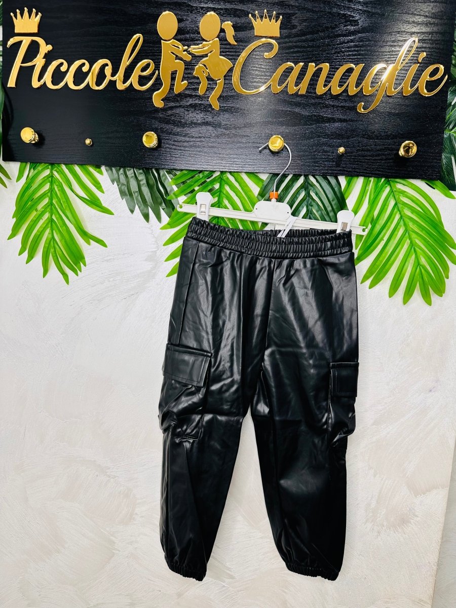 Pantalone ecopelle cargo - Piccole Canaglie - PC24099