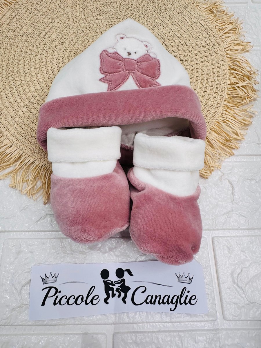 Set cappello + babbucce ciniglia orso fiocchettino rosa antico 44511 - Piccole Canaglie - PC29830