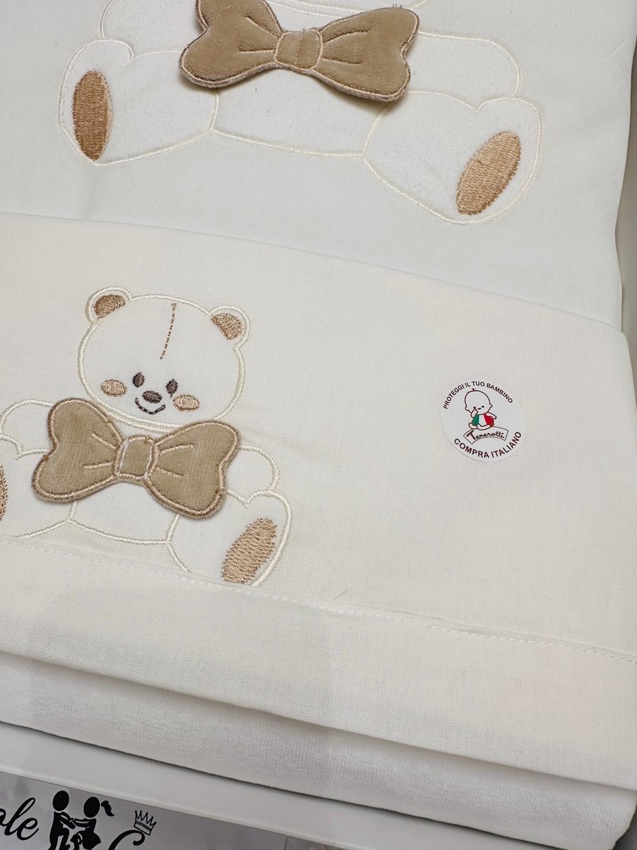 Set completo carrozzina ciniglia orso fiocco panna 35411 - Piccole Canaglie - PC23328