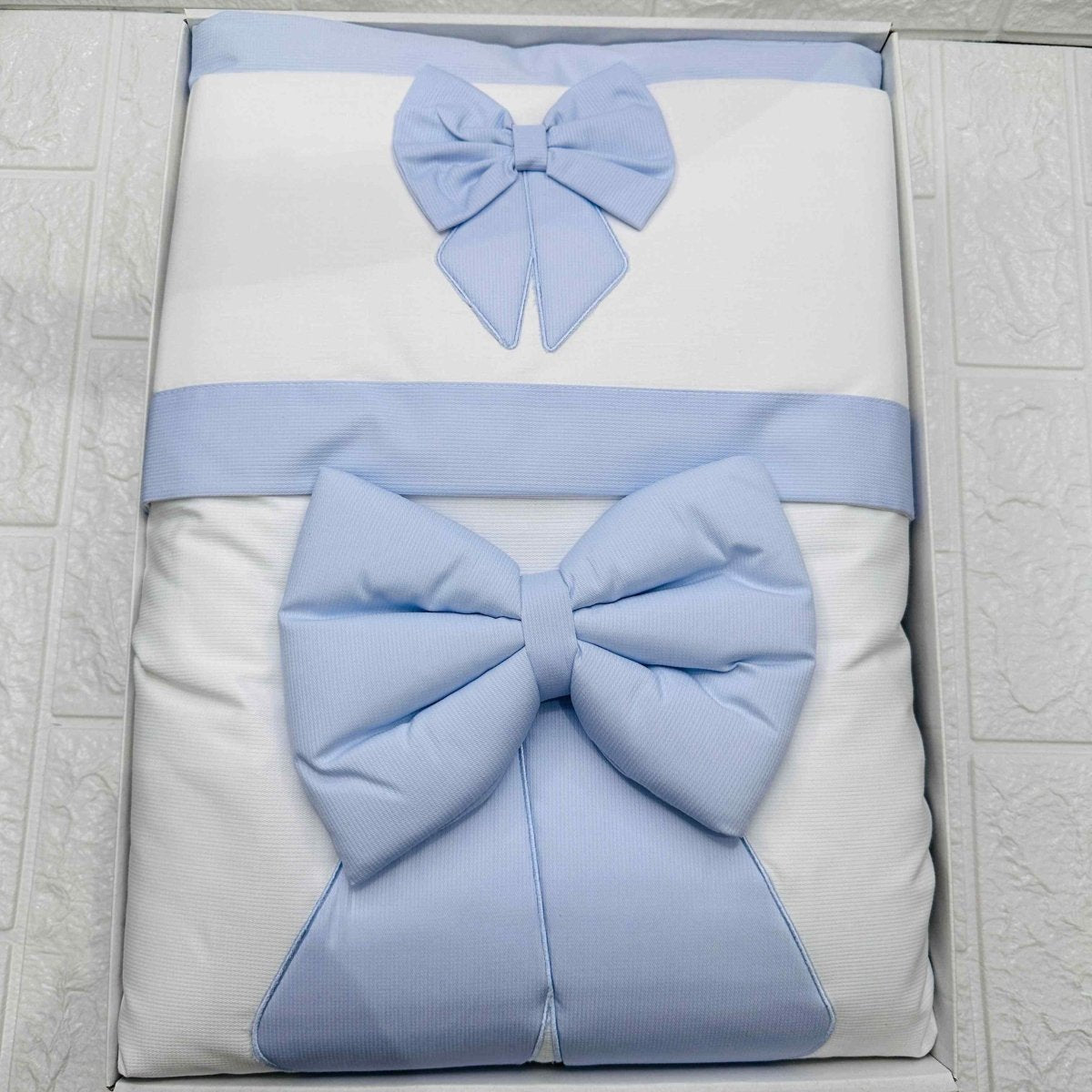 Set completo carrozzina fiocco Celeste - Piccole Canaglie - PC20654