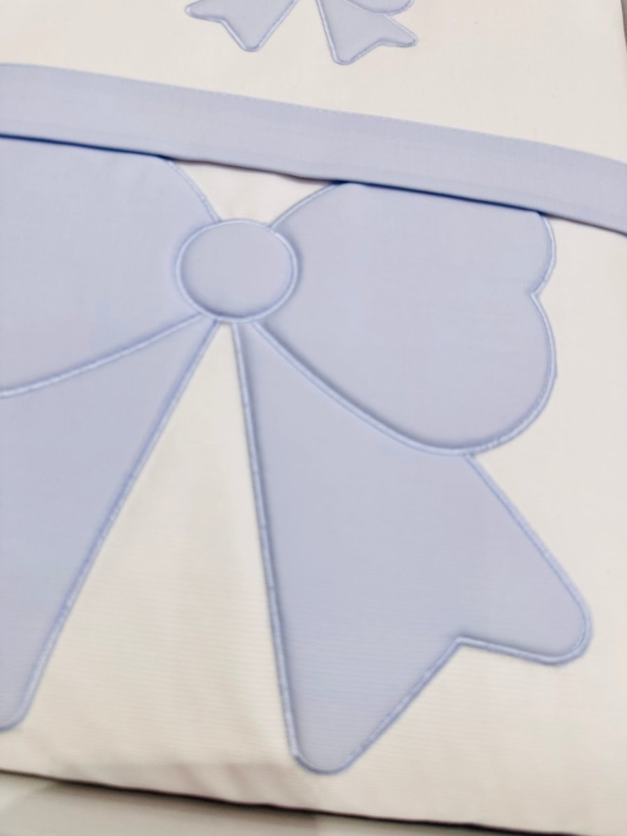 Set Completo Carrozzina Fiocco Ricamato Celeste SSCS028104R - Piccole Canaglie - PC24729