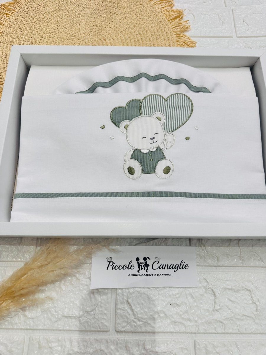 Set Lenzuola Carrozzina Orso cuore verde Lc015171 - Piccole Canaglie - PC26443