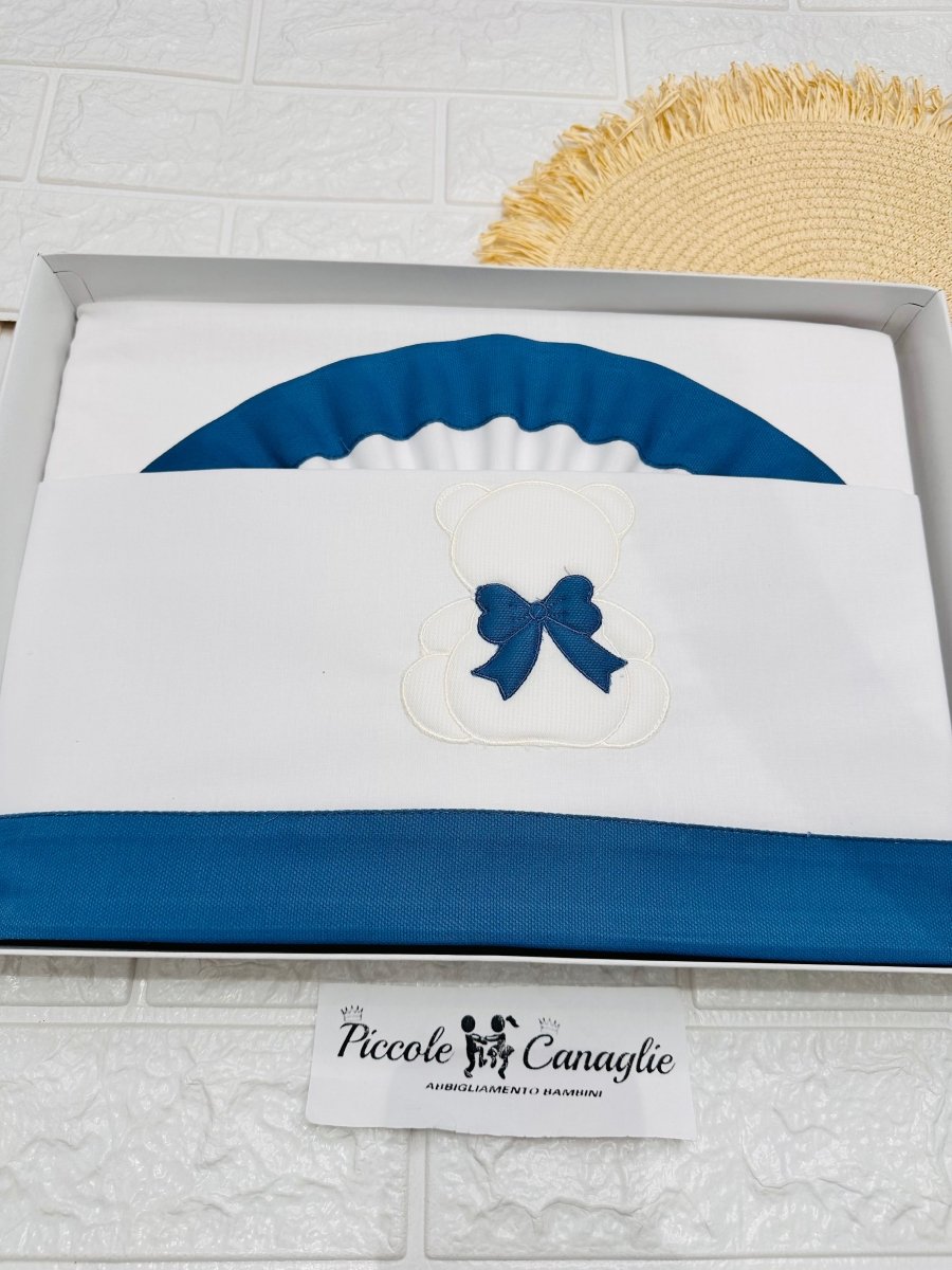 Set Lenzuola Culla Blu Orso Fiocco Ll018166 - Piccole Canaglie - PC29752