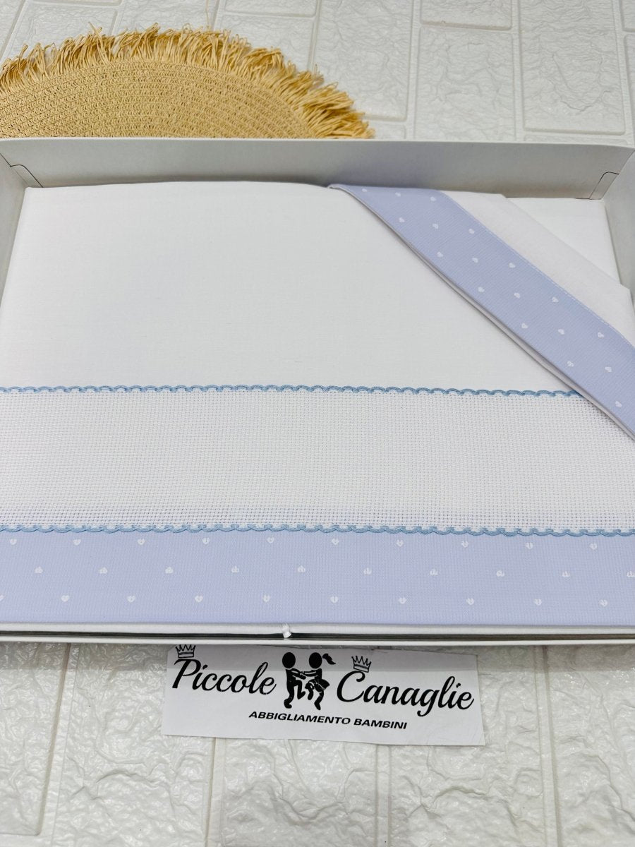 Set Lenzuolo Carrozzina Ricamo Celeste Lc015001 - Piccole Canaglie - PC25218
