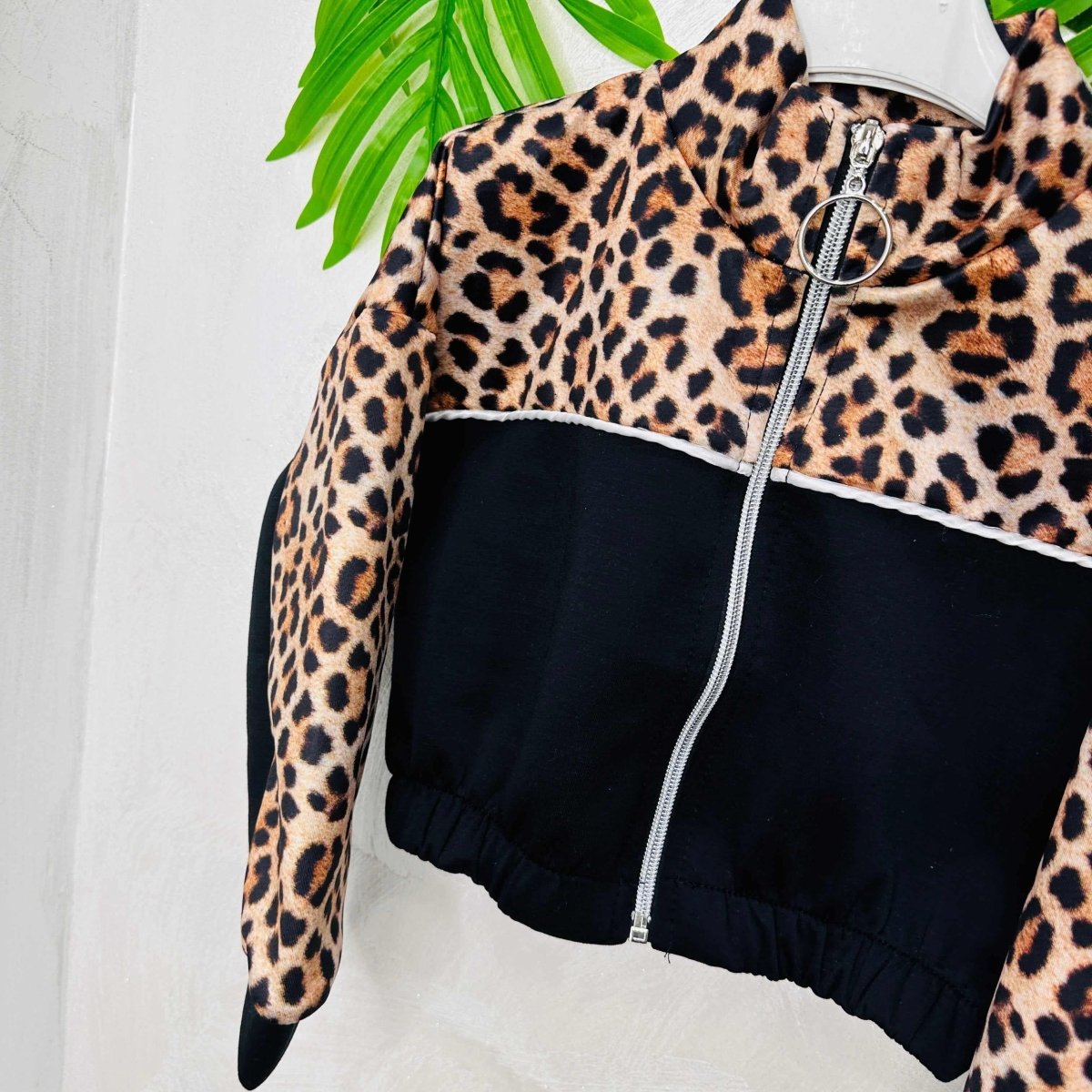 Tuta Leopardata e nera - Piccole Canaglie - PC22156