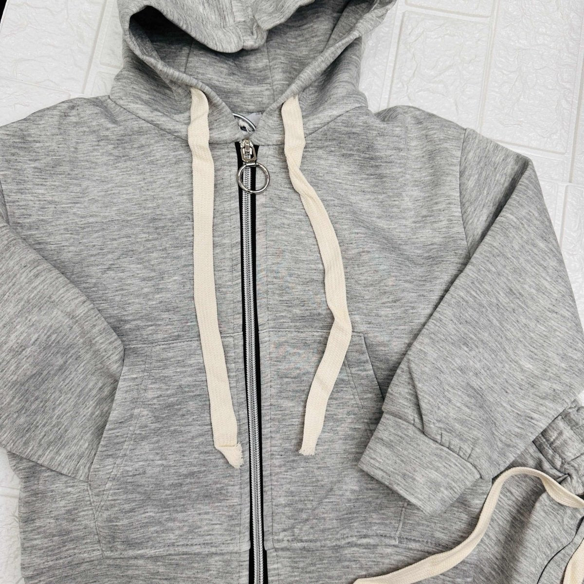 Tuta Mod Zar@ Grigia - Piccole Canaglie - PC21118