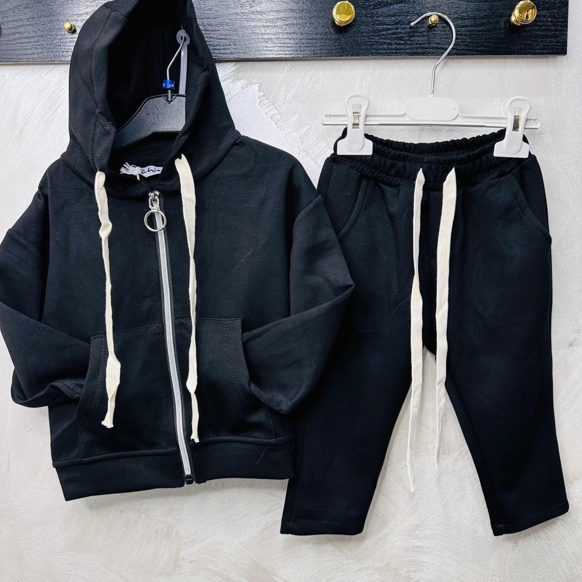 Tuta Mod Zar@ nera - Piccole Canaglie - PC21123