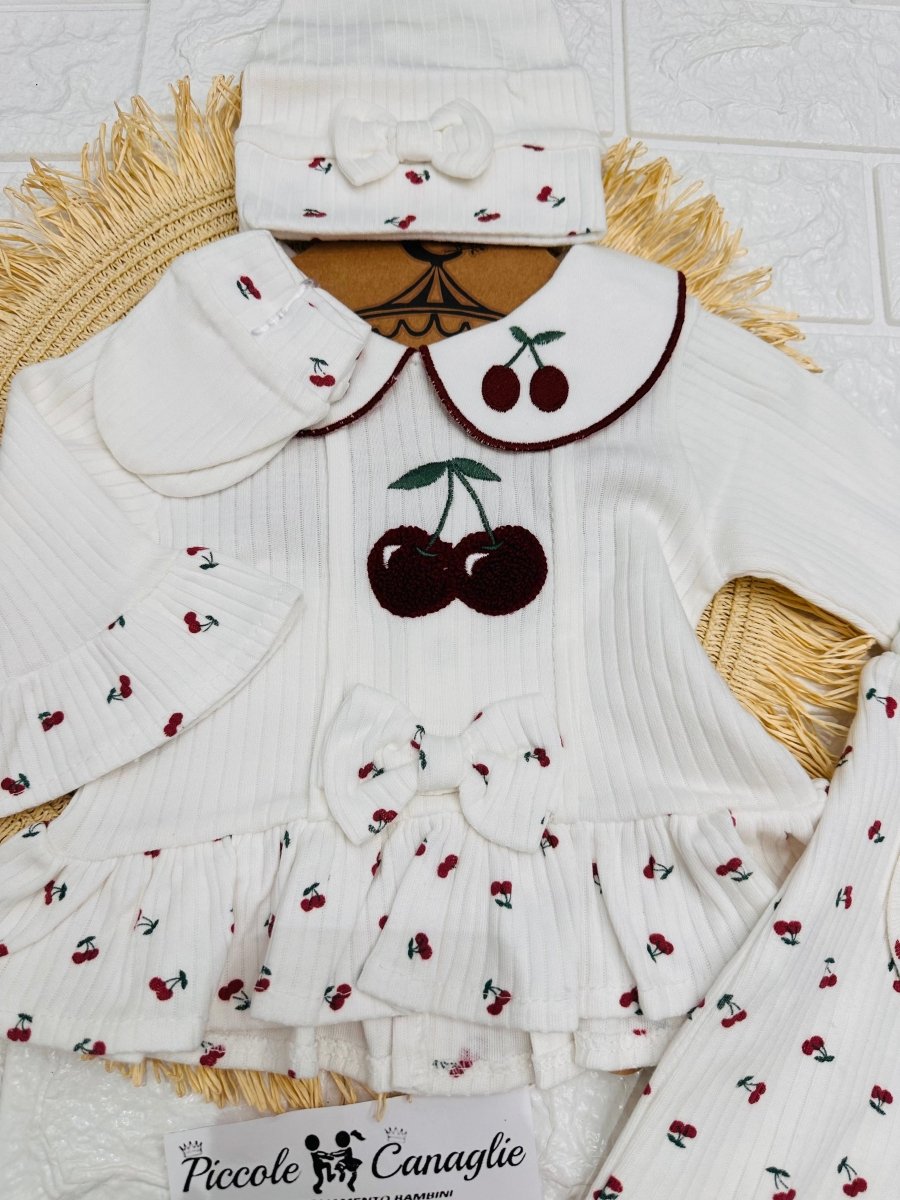 Tutina Completo Cotone Ciliege Bianco Con Accessori - Piccole Canaglie - PC26877
